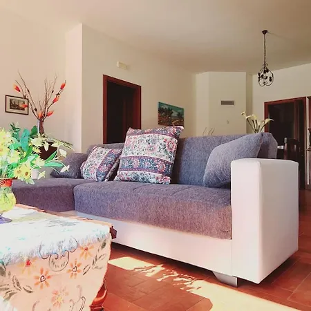 Petra Villa Botrugno